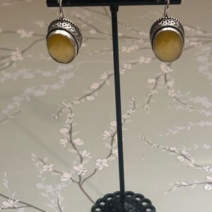 Cat Eye (Yellow) color sterling silver earrings